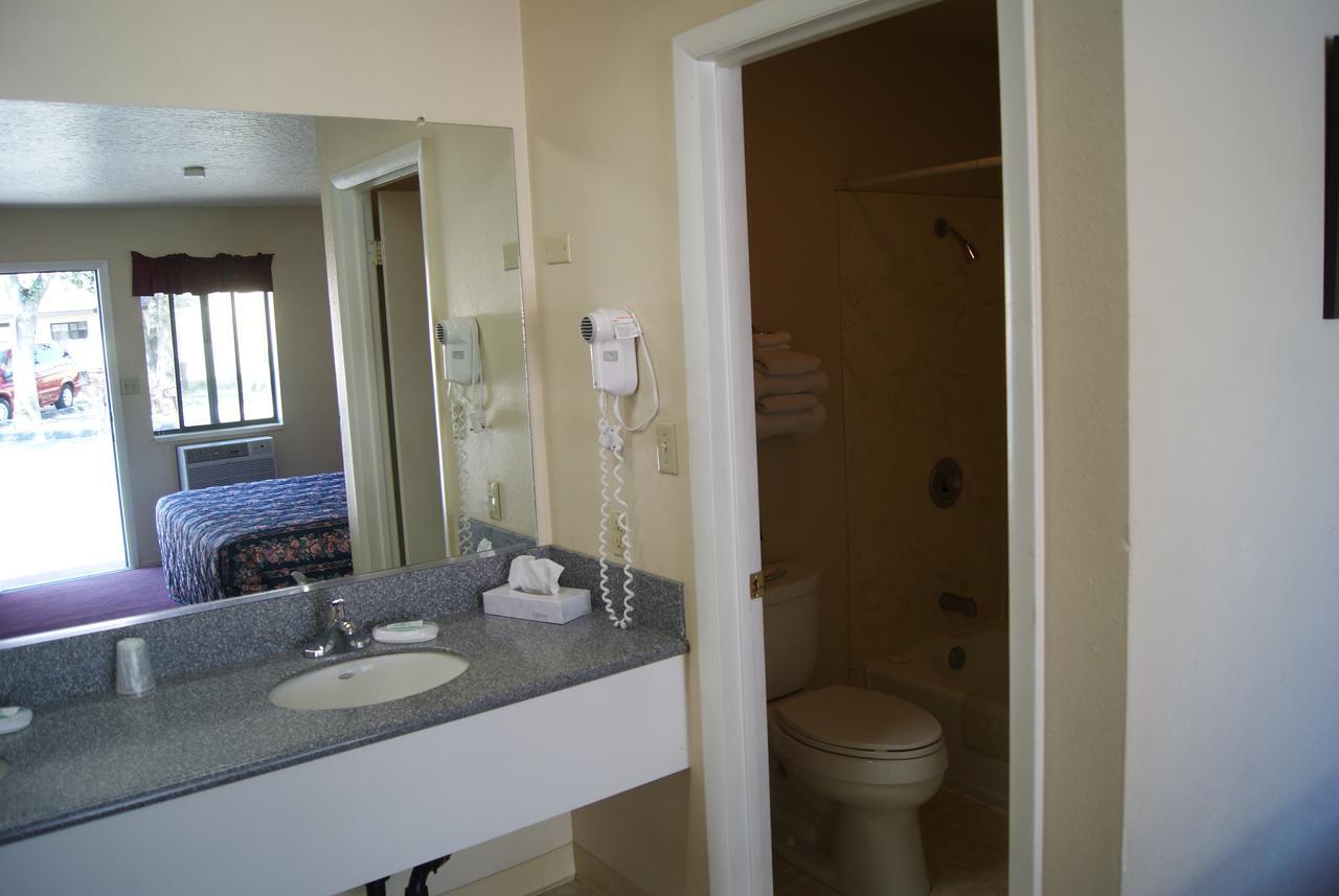 Travelers Motel Cottonwood エクステリア 写真