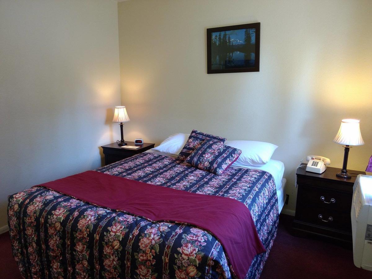 Travelers Motel Cottonwood エクステリア 写真